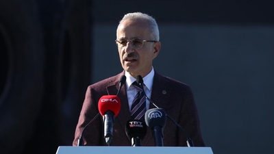 "Gemi sanayimiz, ülke ekonomisine büyük katkı sağlamaktadır"