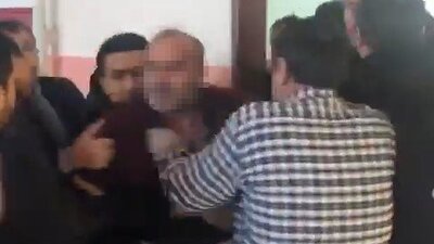 Veliler dehşet saçtı! Okulu basıp öğretmenleri dövdüler