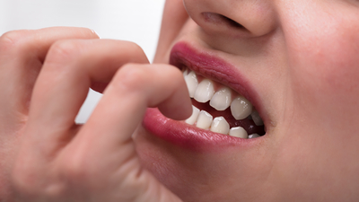 Dişinizle gazoz şişesi açıyorsanız dikkat!