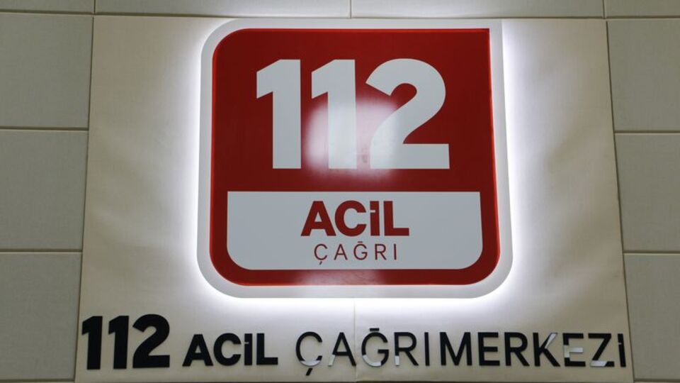 Evlenmek için çağrı merkezini aramış!