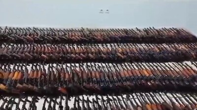 Zap'ta 467 adet AK-47 ele geçirildi