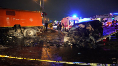 Cip temizlik aracına çarptı: 2 ölü, 2 yaralı