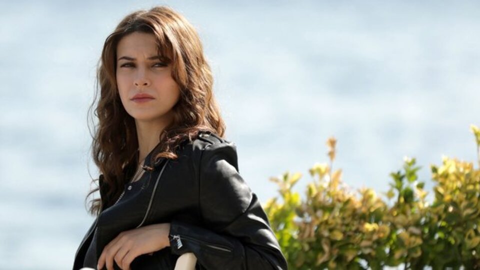 Devrim Özkan kimdir?