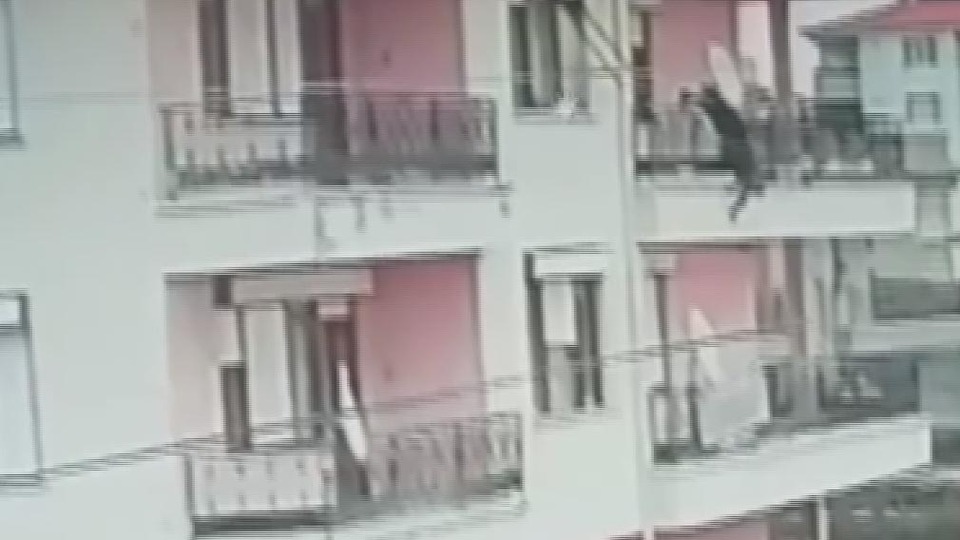 İtfaiye erini hayattan koparan feci kaza!