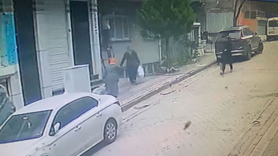 Kalabalık yapıyor diye internet kablolarını kesti!