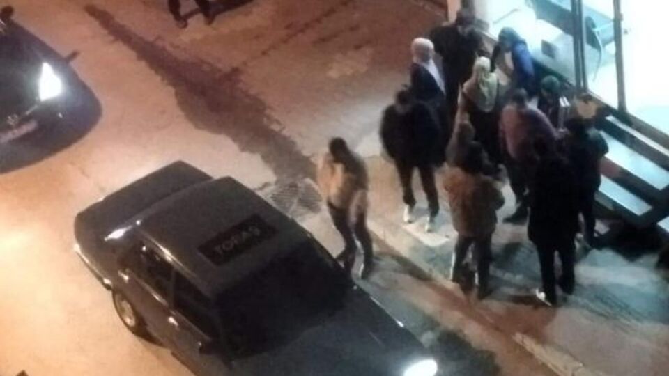 Kayıp olarak aranıyordu... Çekyatın içinde ölü bulundu!