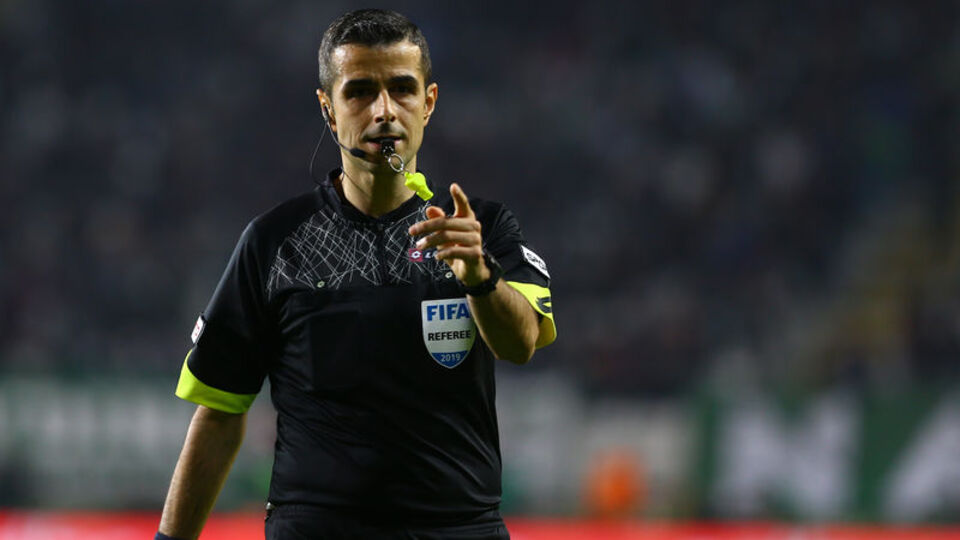 Mete Kalkavan hakemliği bıraktı