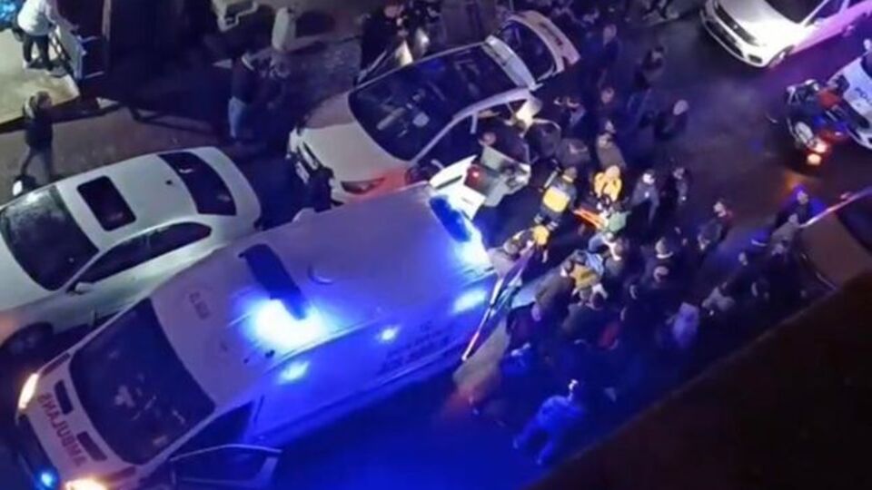 4. kattan otomobilin içine düştü