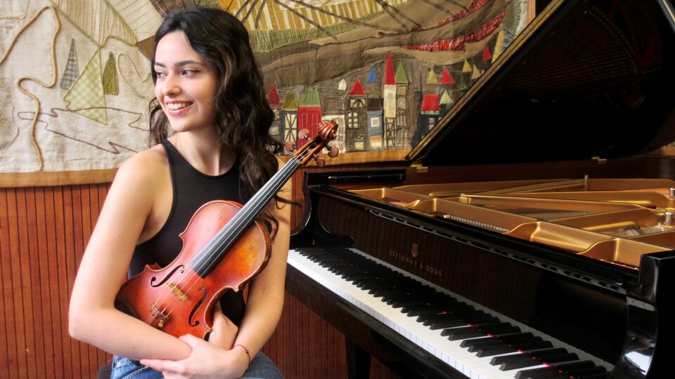 'Aydın Gün Teşvik Ödülü' Ilgın Top'a