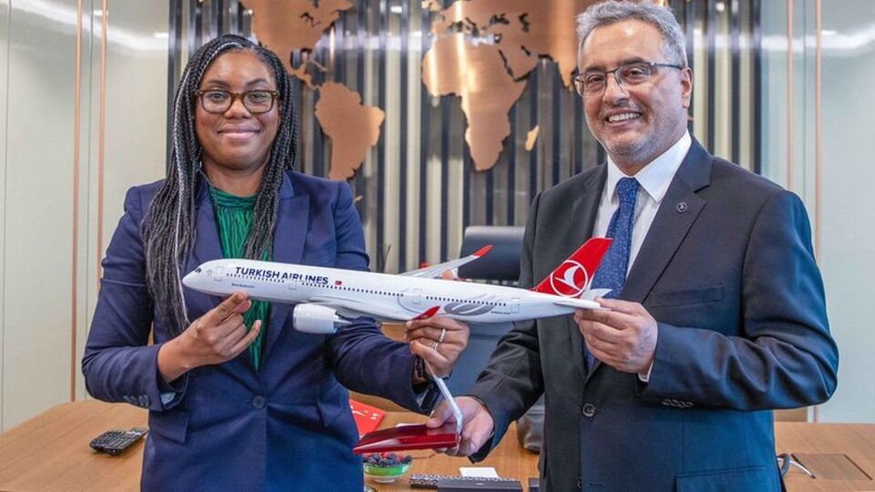 THY İngiliz bakanı ağırladı