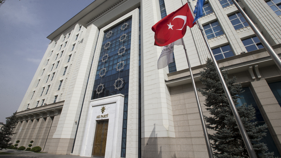AK Parti, 26 adayını açıklıyor
