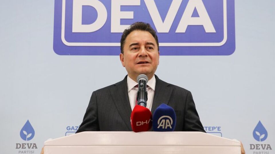 Babacan: Seçime kendi listemizle gireceğiz