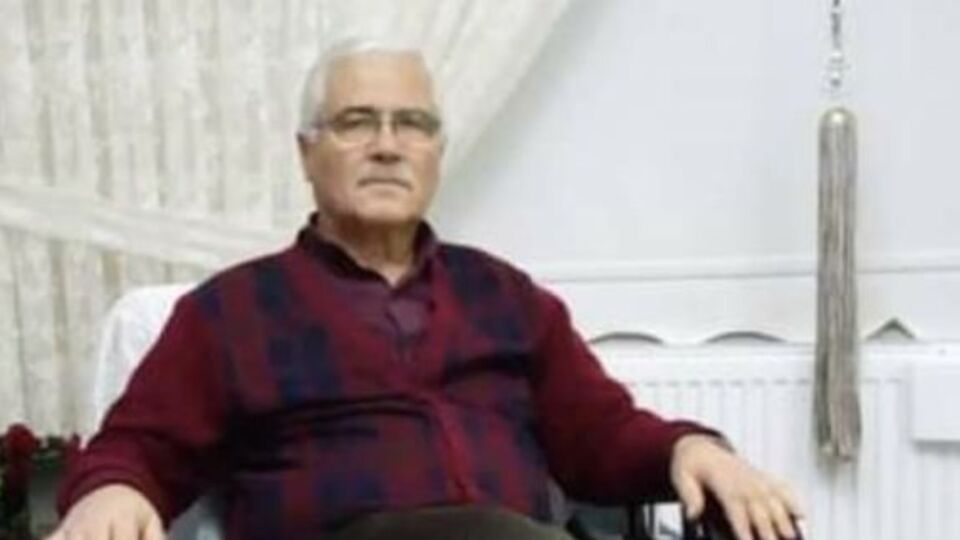 Kestiği ağacın altında kalan kişi öldü