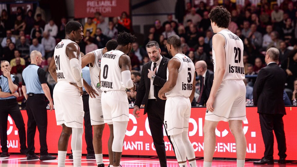 Beşiktaş, İtalya'da uzatmada yıkıldı