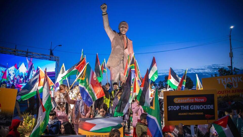 Yüzyılın davası: Güney Afrika'nın 'soykırım' suçlamasıyla İsrail aleyhine açtığı dava Lahey'de başlıyor