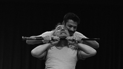 'Hücreler' yok sattı