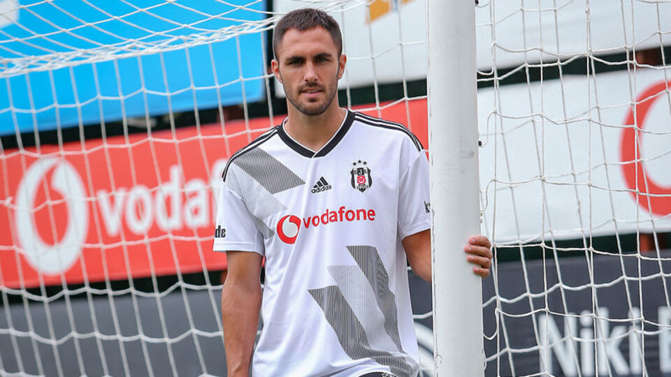 Beşiktaş'ta Victor Ruiz açıklaması!