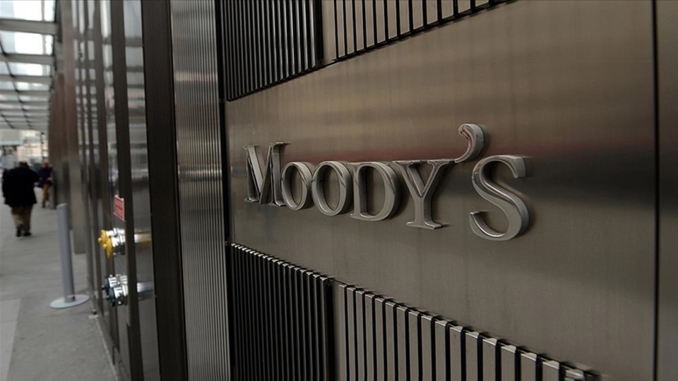 Moodys, Türkiye'nin kredi notunu pozitife çevirdi