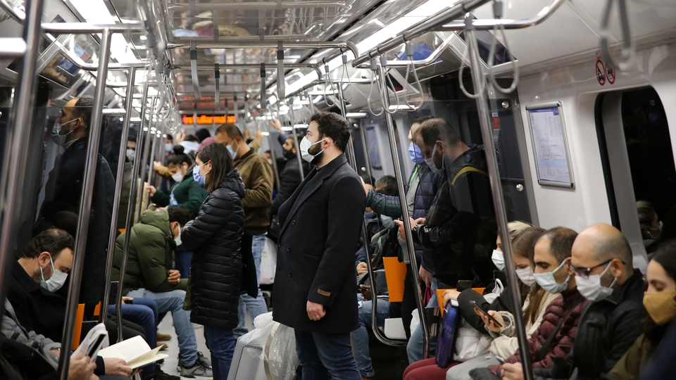 Virüsler birbirine karıştı! Kritik uyarılar