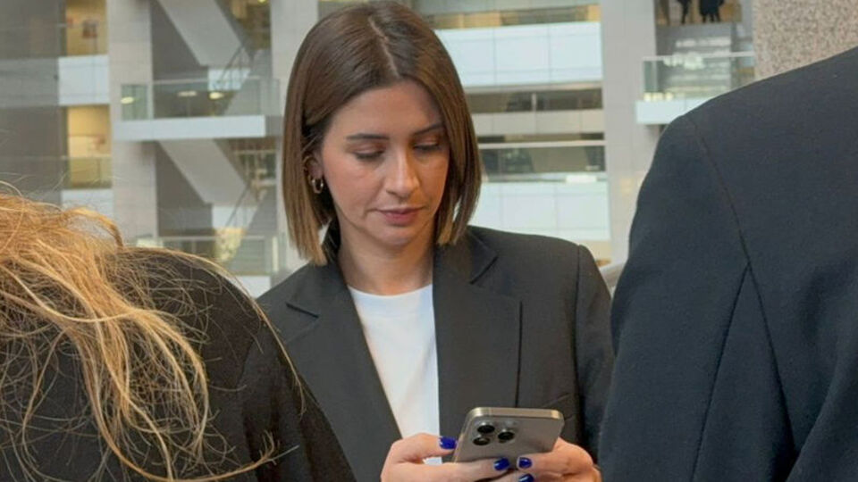 Buse Terim'i sinirlendiren soru... "190 bin dolar verdim! Babama sormadım!"