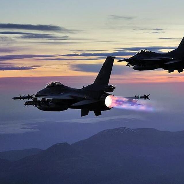 TSK'dan Kuzey Irak'a hava harekatı