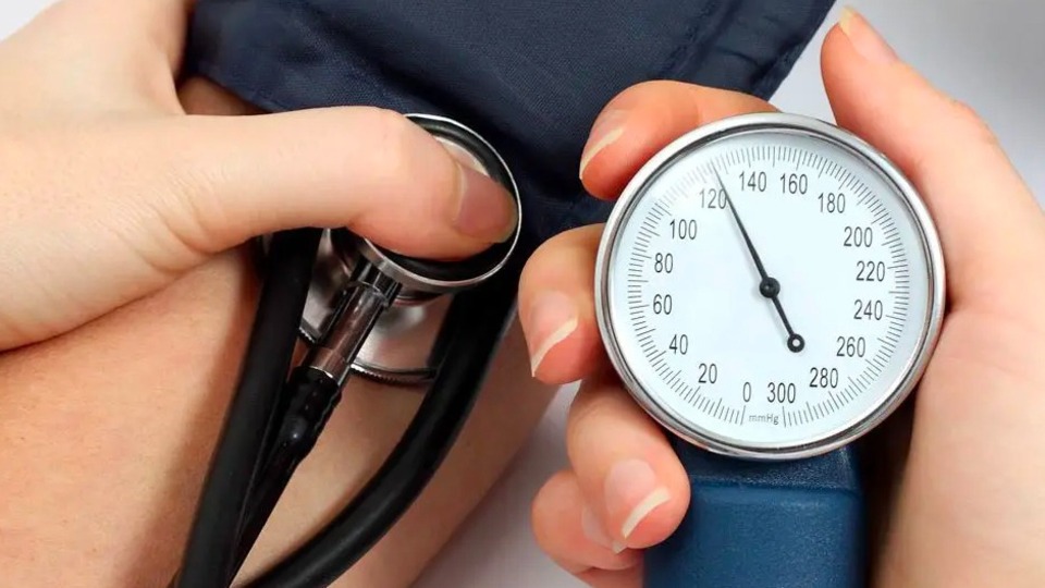 Yüksek tansiyon olanların dikkatine! 5 hastadan 4'ü almıyor, peki ya siz?