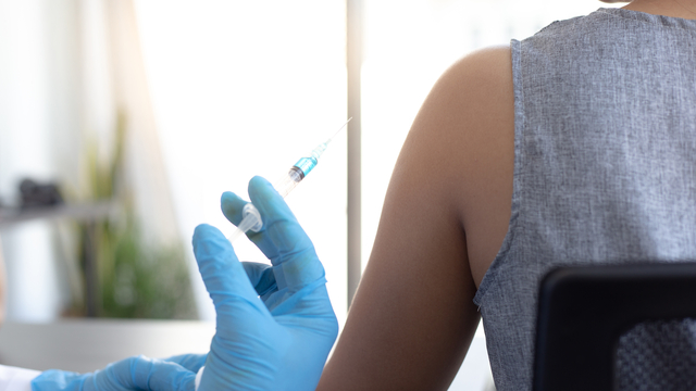  Rahim ağzı kanserine karşı HPV aşısı önerisi!