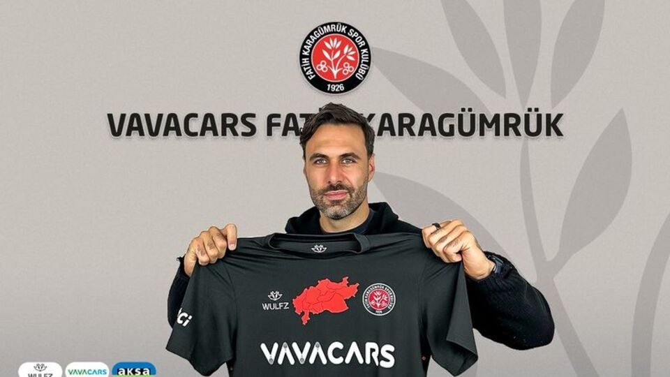 Fatih Karagümrük, İtalyan eldiven