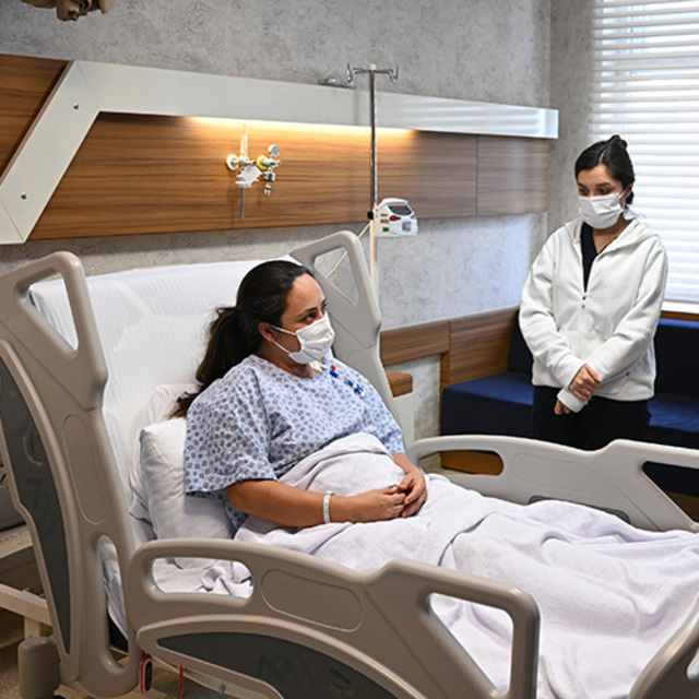  Aynı aileden 4 kişi, böbrek nakilleriyle sağlığına kavuştu