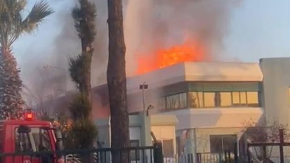 Ölü ve yaralılar var! Fabrikada yangın!