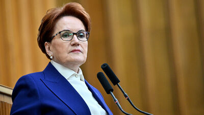 Akşener'den bildiri ve telefon yanıtı