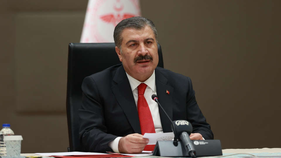 Bakan Koca yoğun bakımlardaki doluluk oranını paylaştı