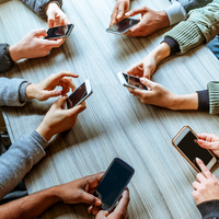 Telefonunuzda geçirdiğiniz süre günde kaç saat?