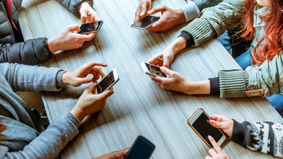 Telefonunuzda geçirdiğiniz süre günde kaç saat?