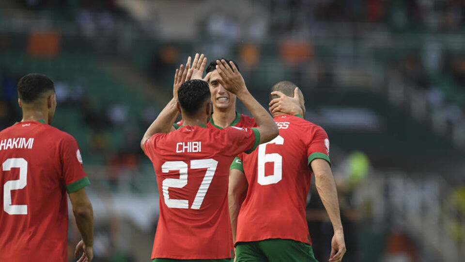 Fas galibiyetle başladı