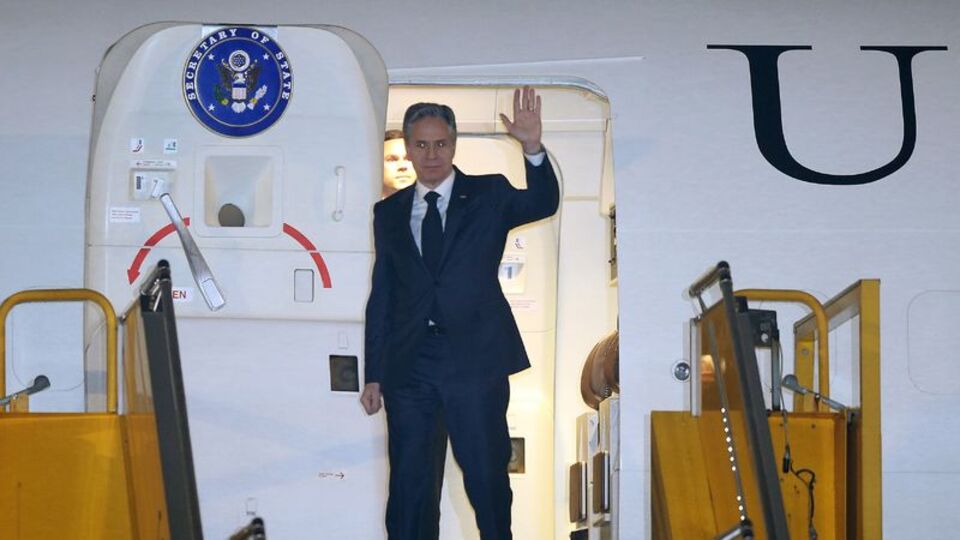 Bakan Blinken Davos'ta mahsur kaldı