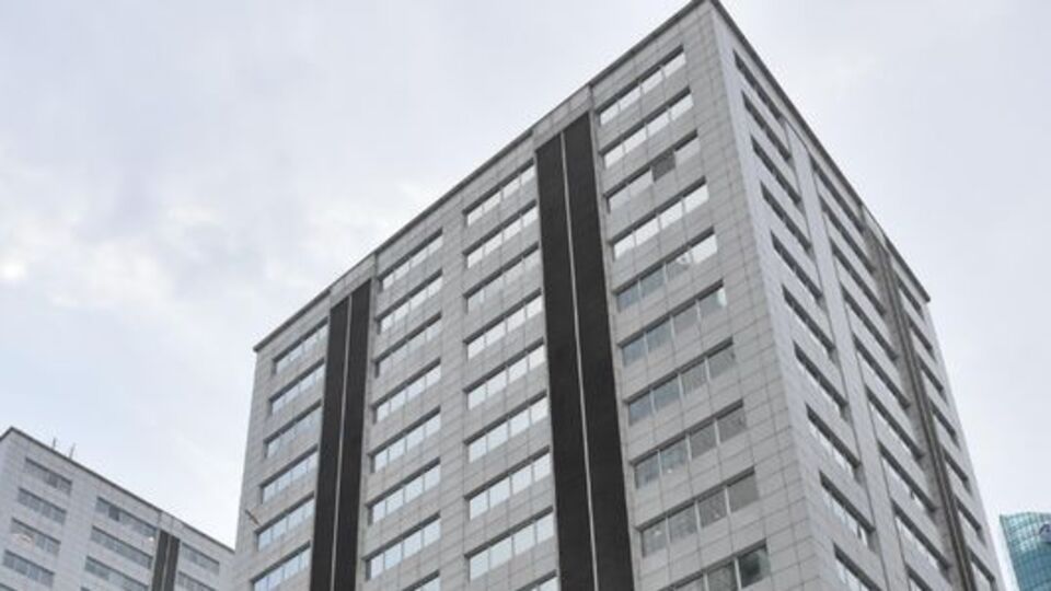 10. katta zincir koptu! Vinç faciası!