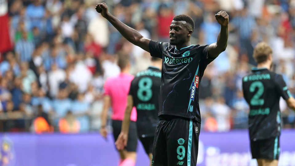 Adana Demirspor'un yıldızı takımdan ayrılıyor!