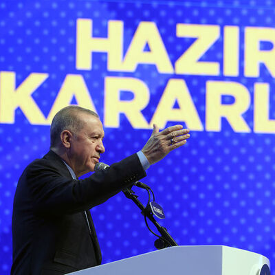 AK Parti'de 17'si büyükşehir 48 ilde belediye başkan adayları açıklandı