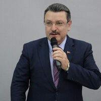 Ahmet Metin Genç kimdir?