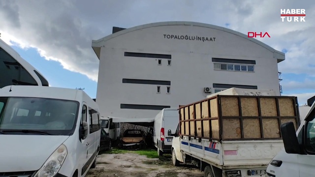  Bursa'da lodos çatıları uçurdu