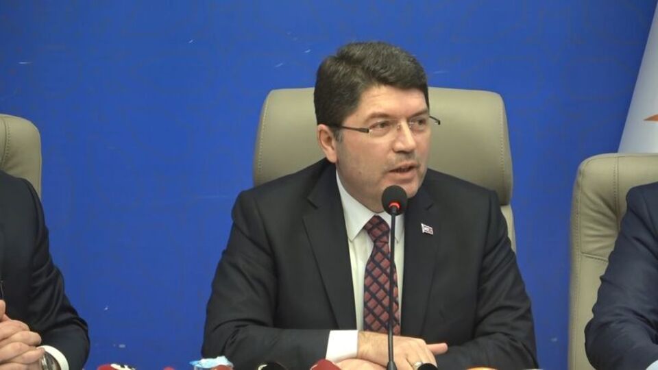 "Demokratik anlayışımızdan vazgeçmeyiz"