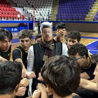 Oyunculara cansız mankenli motivasyon!