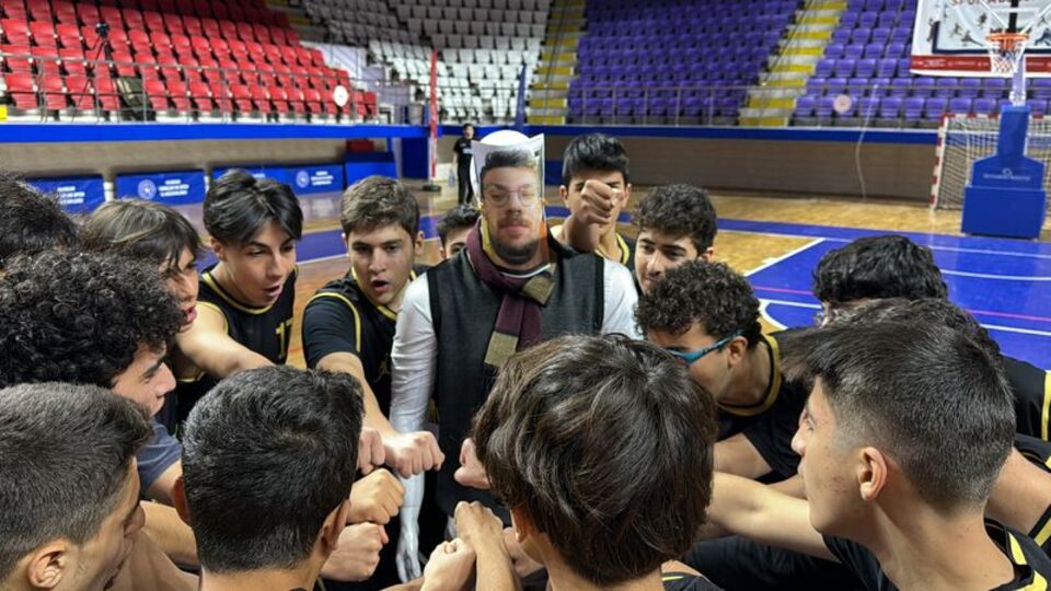 Oyunculara cansız mankenli motivasyon!