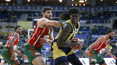 F.Bahçe'den Karşıyaka'ya 30 sayı fark!