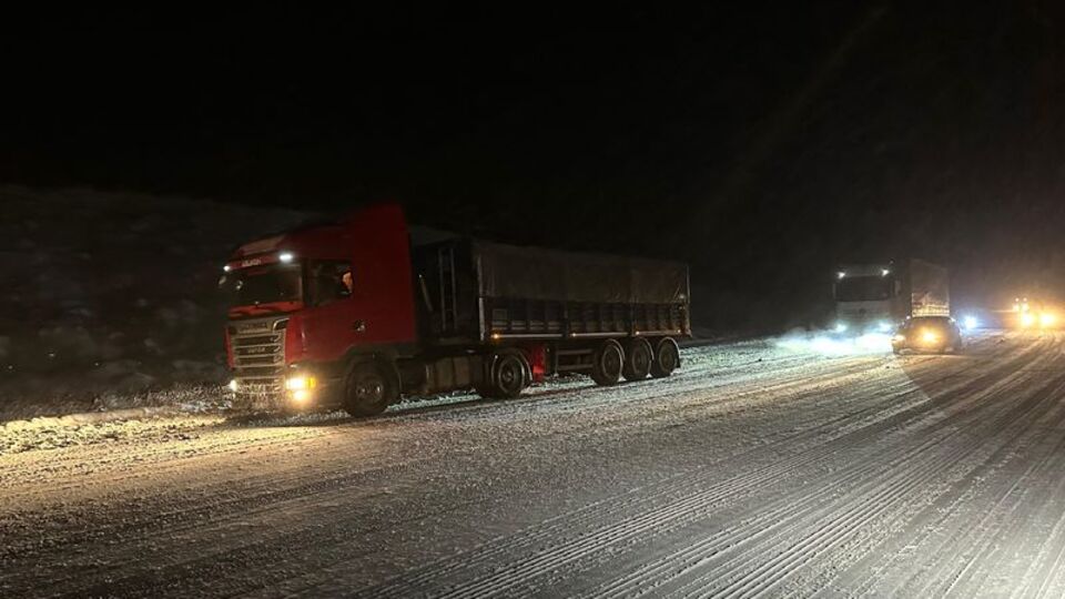 Tokat-Sivas karayolunda ulaşıma kar engeli