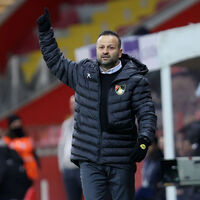 Korkmaz, galibiyetle başladı