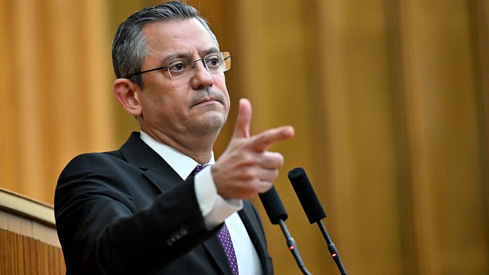 Özel: Milletin derdi DEM değil, zam