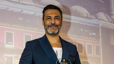 ABD'de başarı ödülü aldı