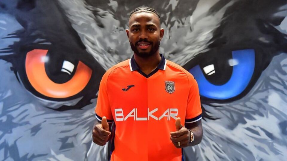 Başakşehir ayrılığı açıkladı!